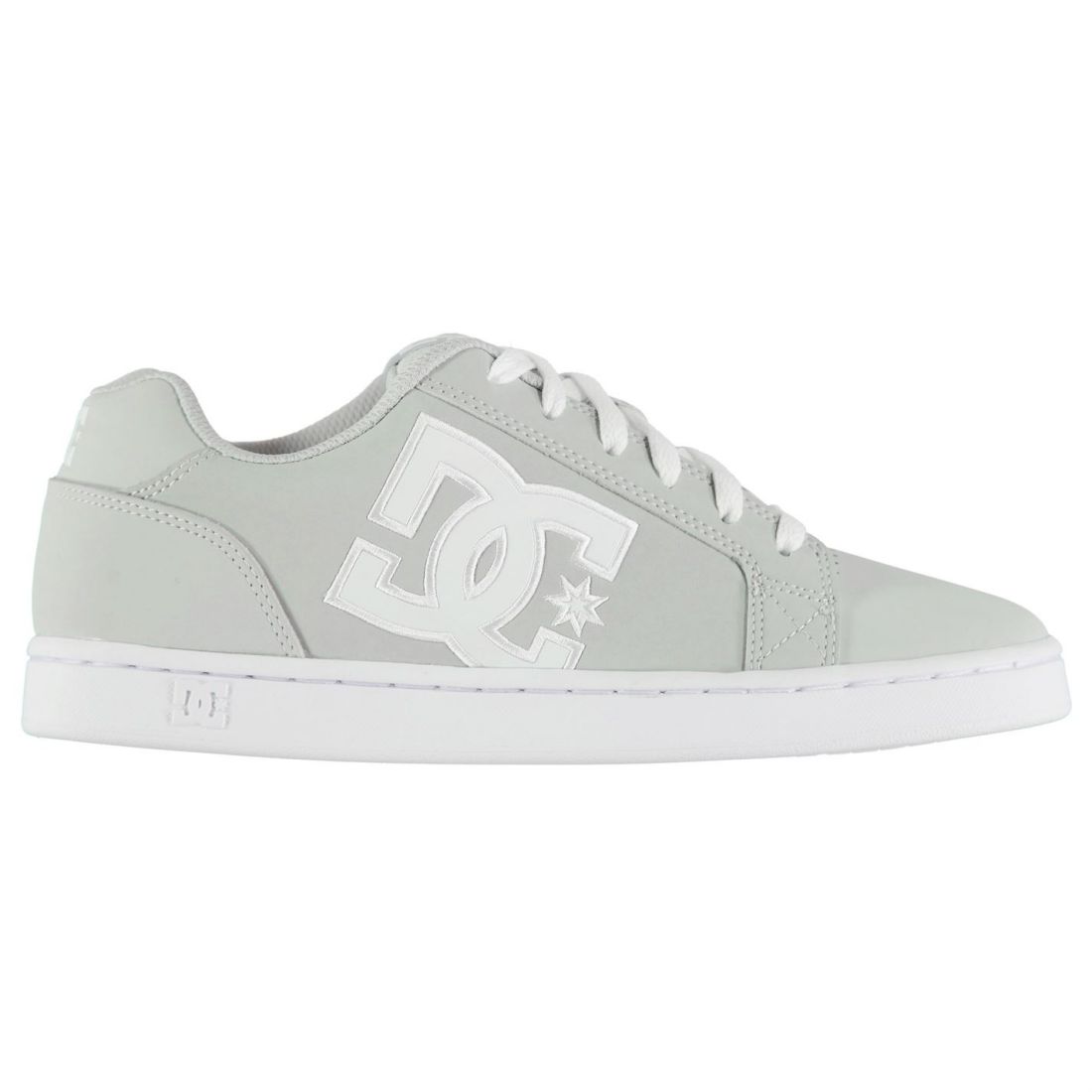 sports direct dc shoes